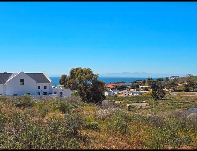 LAND FOR SALE IN SANDY POINT